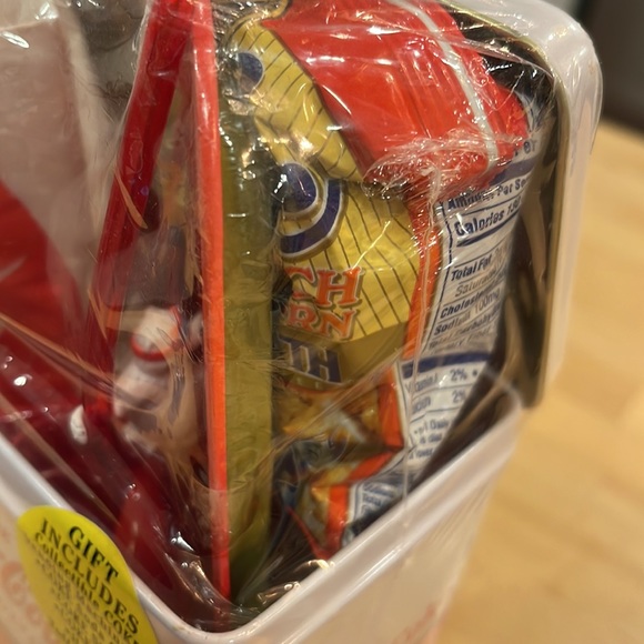 1950s coca-cola Vending Machine Tin with Glass, Straw and Mini Tray NIP - Picture 4 of 14